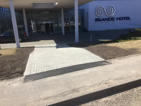 Islande Hotel teritorijas labiekārtošana, Rīga